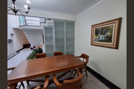 Casa à venda com 4 quartos, 200m² em Vila Dayse, São Bernardo do Campo