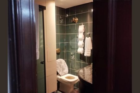 Apartamento à venda com 180m², 4 quartos e 4 vagas