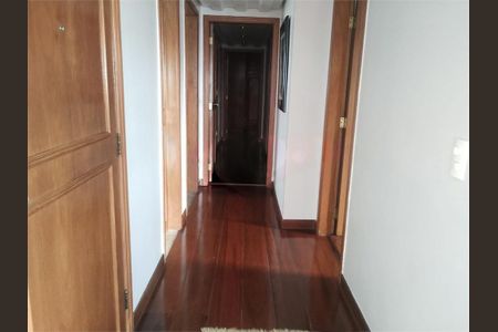 Apartamento à venda com 180m², 4 quartos e 4 vagas