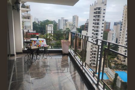 Apartamento à venda com 180m², 4 quartos e 4 vagas