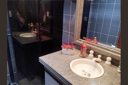 Apartamento à venda com 180m², 4 quartos e 4 vagas