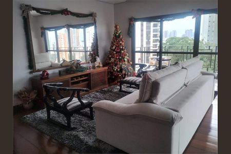 Apartamento à venda com 180m², 4 quartos e 4 vagas