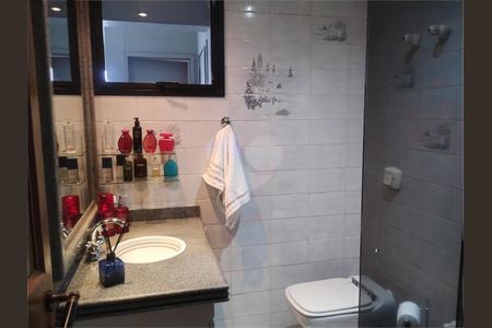 Apartamento à venda com 180m², 4 quartos e 4 vagas