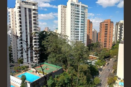 Apartamento à venda com 180m², 4 quartos e 4 vagas