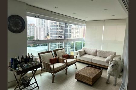 Apartamento à venda com 4 quartos, 210m² em Vila Olímpia, São Paulo