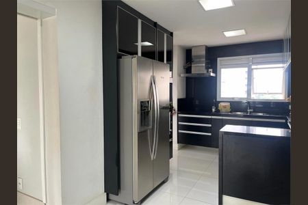 Apartamento à venda com 210m², 4 quartos e 3 vagas