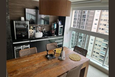 Apartamento à venda com 4 quartos, 210m² em Vila Olímpia, São Paulo