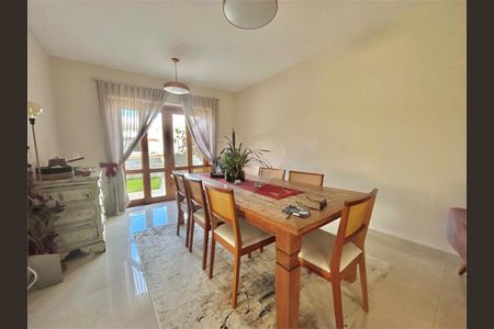 Casa à venda com 3 quartos, 380m² em Jardim Hipico, São Paulo