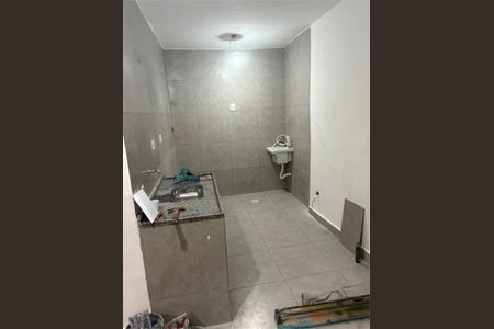 Casa à venda com 3 quartos, 120m² em Jardim Guairaca, São Paulo