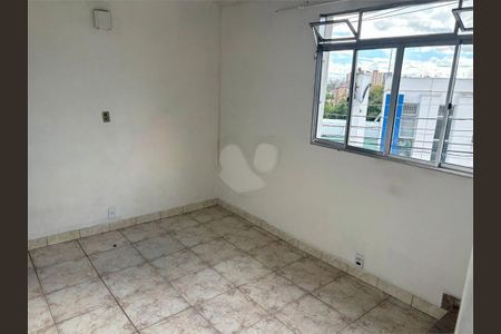 Casa à venda com 3 quartos, 120m² em Jardim Guairaca, São Paulo