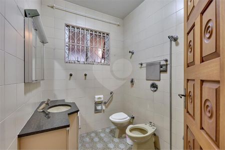 Casa à venda com 312m², 3 quartos e 5 vagas