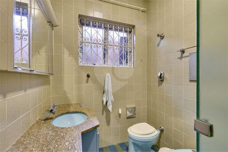 Casa à venda com 312m², 3 quartos e 5 vagas