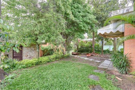 Casa à venda com 312m², 3 quartos e 5 vagas