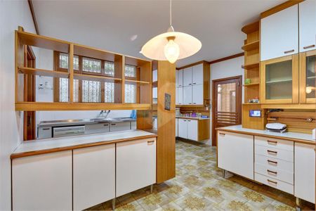 Casa à venda com 312m², 3 quartos e 5 vagas