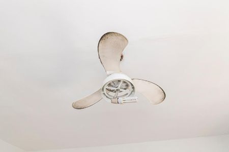 Sala de casa de condomínio para alugar com 1 quarto, 60m² em Olaria, Rio de Janeiro