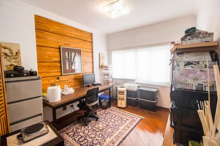 Casa de condomínio à venda com 294m², 4 quartos e 4 vagasSala 