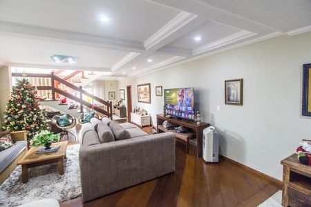 Casa de condomínio à venda com 294m², 4 quartos e 4 vagasSala 