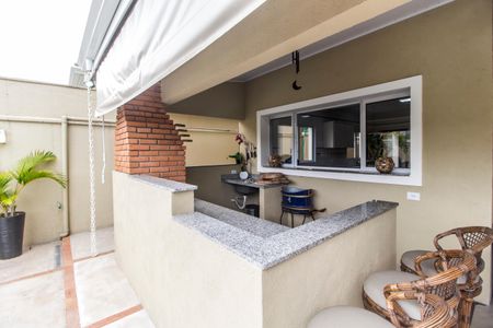 Casa de condomínio à venda com 294m², 4 quartos e 4 vagasVaranda gourmet