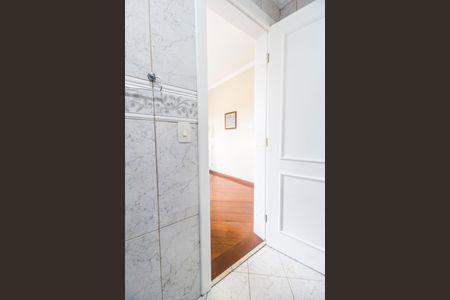 Casa de condomínio à venda com 294m², 4 quartos e 4 vagasBanheiro da Suíte