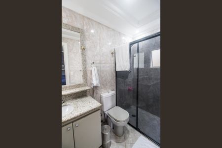 Casa de condomínio à venda com 294m², 4 quartos e 4 vagasBanheiro da Suíte