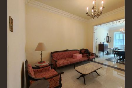 Apartamento para alugar com 122m², 3 quartos e sem vaga Apartamento para alugar com 122m², 3 quartos e sem vagaSala