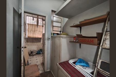 Apartamento para alugar com 122m², 3 quartos e sem vaga Apartamento para alugar com 122m², 3 quartos e sem vagaQuarto de Serviço