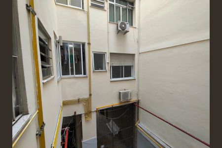 Apartamento para alugar com 122m², 3 quartos e sem vaga Apartamento para alugar com 122m², 3 quartos e sem vagaBanheiro de serviço