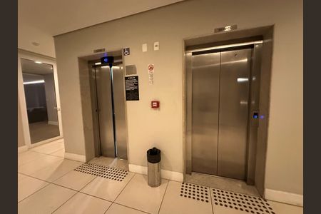 Apartamento para alugar com 81m², 3 quartos e 2 vagasHall de entrada