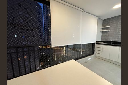 Apartamento para alugar com 81m², 3 quartos e 2 vagasVaranda