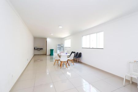 Apartamento à venda com 42m², 2 quartos e 1 vagaÁrea comum - Salão de festas