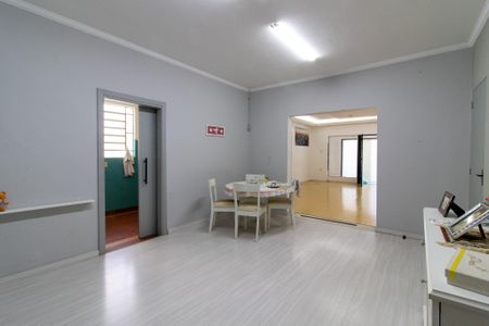 Casa à venda com 500m², 2 quartos e 4 vagasSala de Jantar