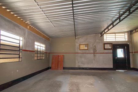 Casa à venda com 500m², 2 quartos e 4 vagasÁrea externa