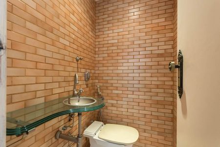 Lavabo de apartamento para alugar com 4 quartos, 140m² em Andaraí, Rio de Janeiro