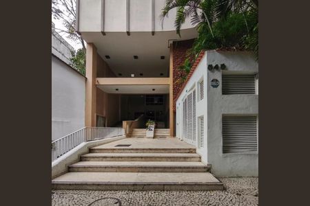 Apartamento para alugar com 140m², 4 quartos e 1 vaga Apartamento para alugar com 140m², 4 quartos e 1 vagaÁrea comum