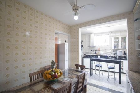 Casa de condomínio para alugar com 170m², 2 quartos e 2 vagas Casa de condomínio para alugar com 170m², 2 quartos e 2 vagasCozinha