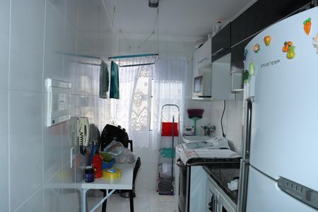 Apartamento para alugar com 2 quartos, 47m² em Jardim Isis, Cotia