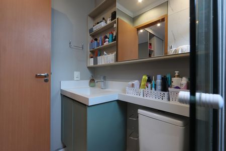 Apartamento à venda com 92m², 2 quartos e 1 vagaBanheiro da Suíte