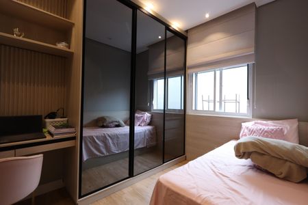 Apartamento à venda com 92m², 2 quartos e 1 vagaQuarto 2