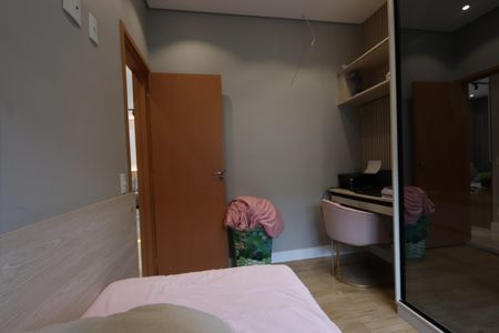 Apartamento à venda com 92m², 2 quartos e 1 vagaQuarto 2