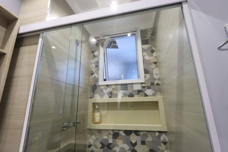 Apartamento à venda com 92m², 2 quartos e 1 vagaBanheiro Social