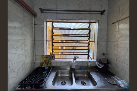 Casa à venda com 180m², 3 quartos e 2 vagas