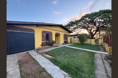 Casa à venda com 180m², 3 quartos e 2 vagas