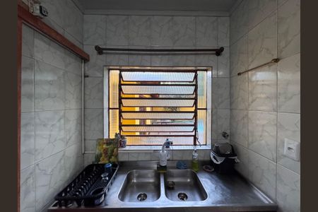 Casa à venda com 180m², 3 quartos e 2 vagas