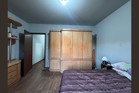 Casa à venda com 180m², 3 quartos e 2 vagas