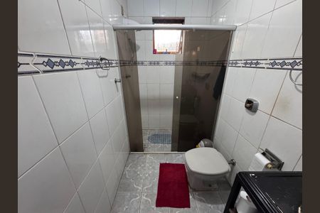 Casa à venda com 180m², 3 quartos e 2 vagas