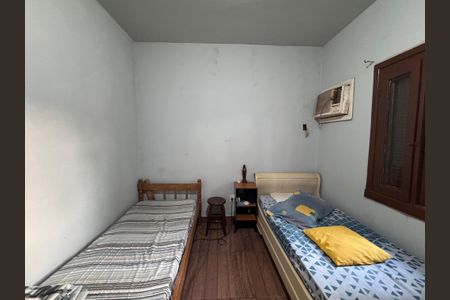 Casa à venda com 180m², 3 quartos e 2 vagas