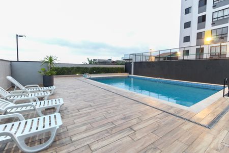 Apartamento para alugar com 50m², 3 quartos e 1 vaga Apartamento para alugar com 50m², 3 quartos e 1 vagaPiscina