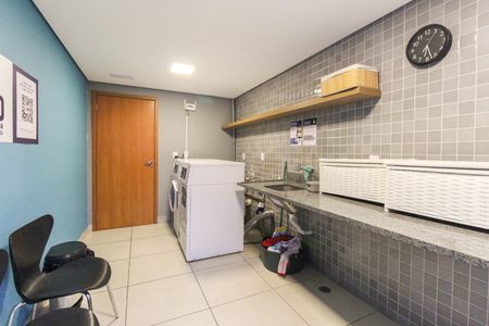Apartamento para alugar com 50m², 3 quartos e 1 vaga Apartamento para alugar com 50m², 3 quartos e 1 vagaLavanderia