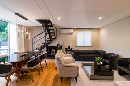 Apartamento à venda com 2 quartos, 99m² em Vila Suzana, São Paulo