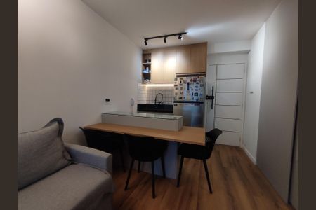 Apartamento para alugar com 35m², 1 quarto e sem vaga Apartamento para alugar com 35m², 1 quarto e sem vagaCozinha - Armários